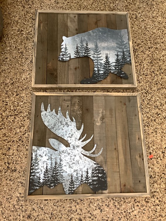 Wooden decorator pictures 20 x 18