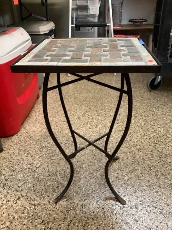 Tile tap table 14 x 14 x 21