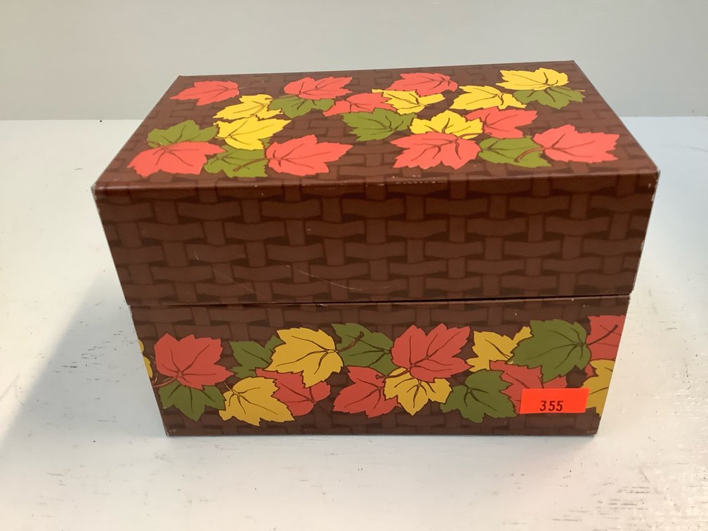 Recipe box, playing cards