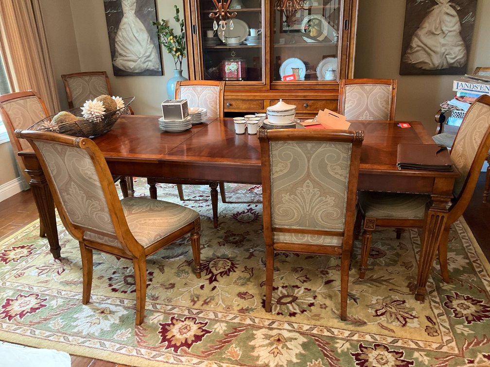 Ethan Allen dining table with 2 captains, 6 chairs, 2 extensions & pads-Formal dining room