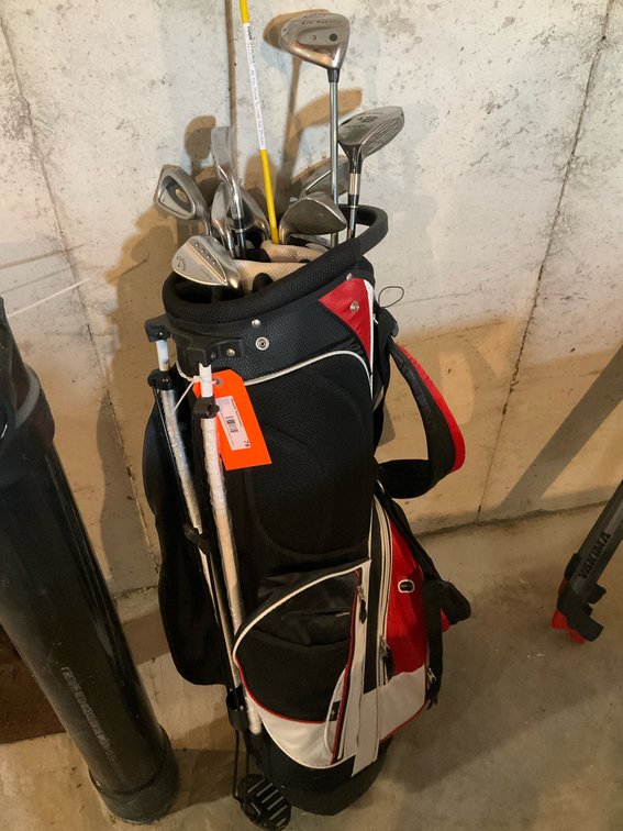 Right handed golf clubs with bag-Basement