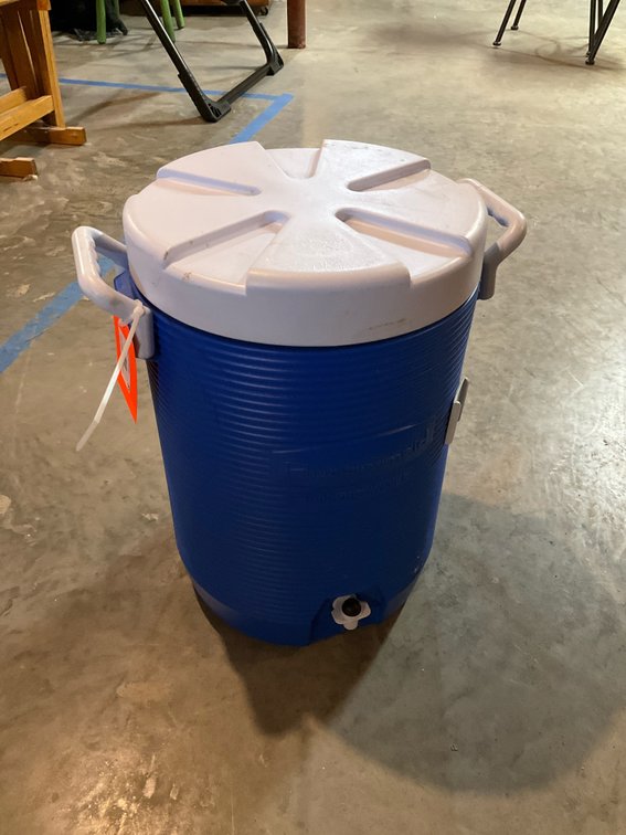 Rubber Maid water cooler-Basement