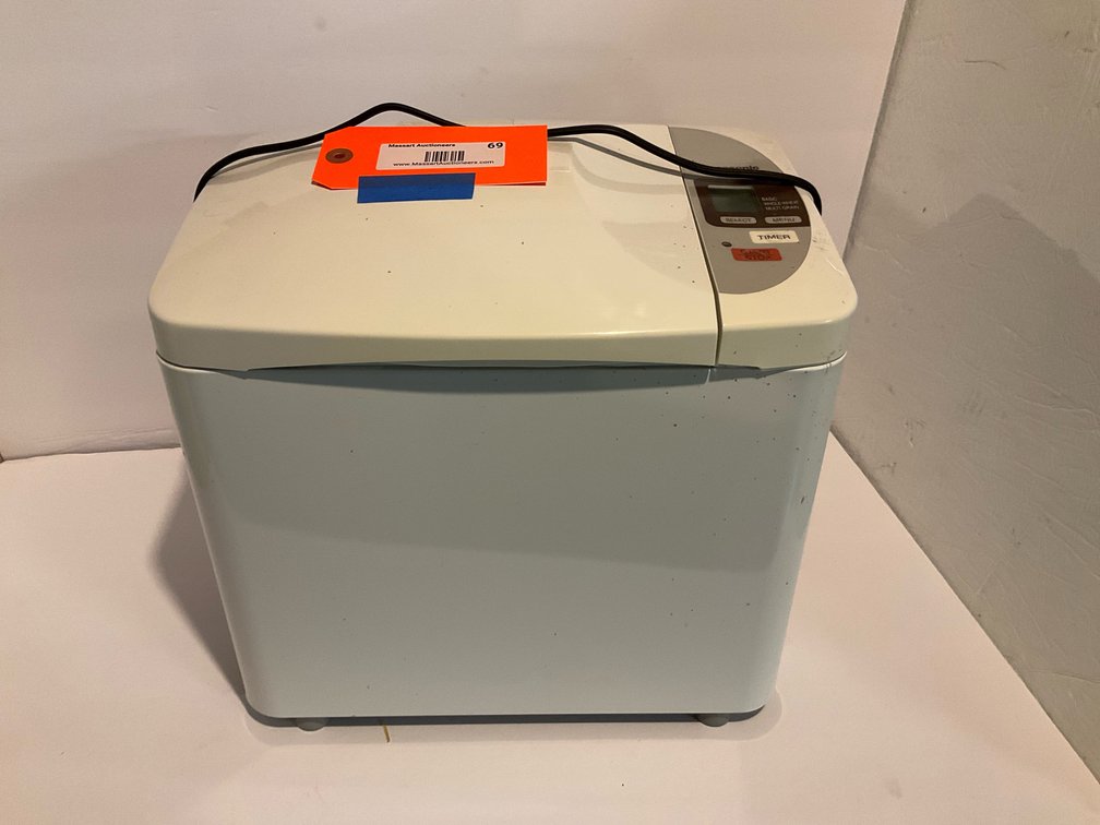 Panasonic bread maker-Basement