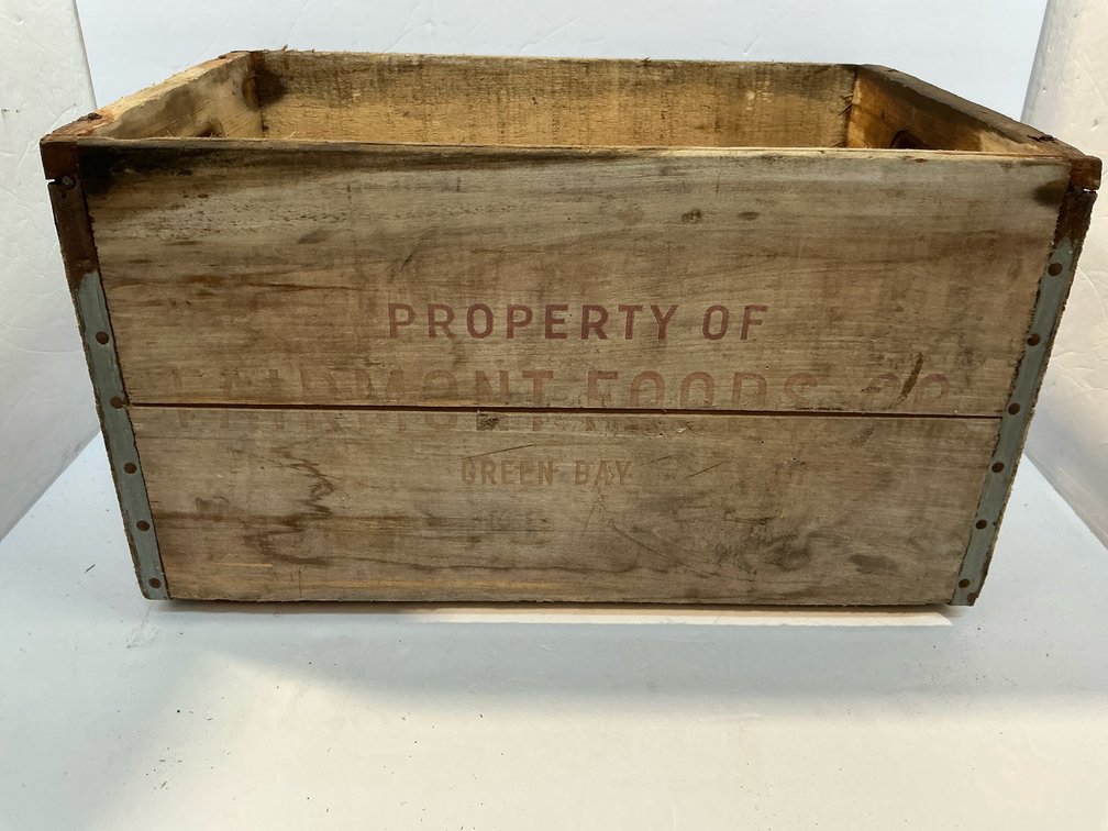 Wood crate