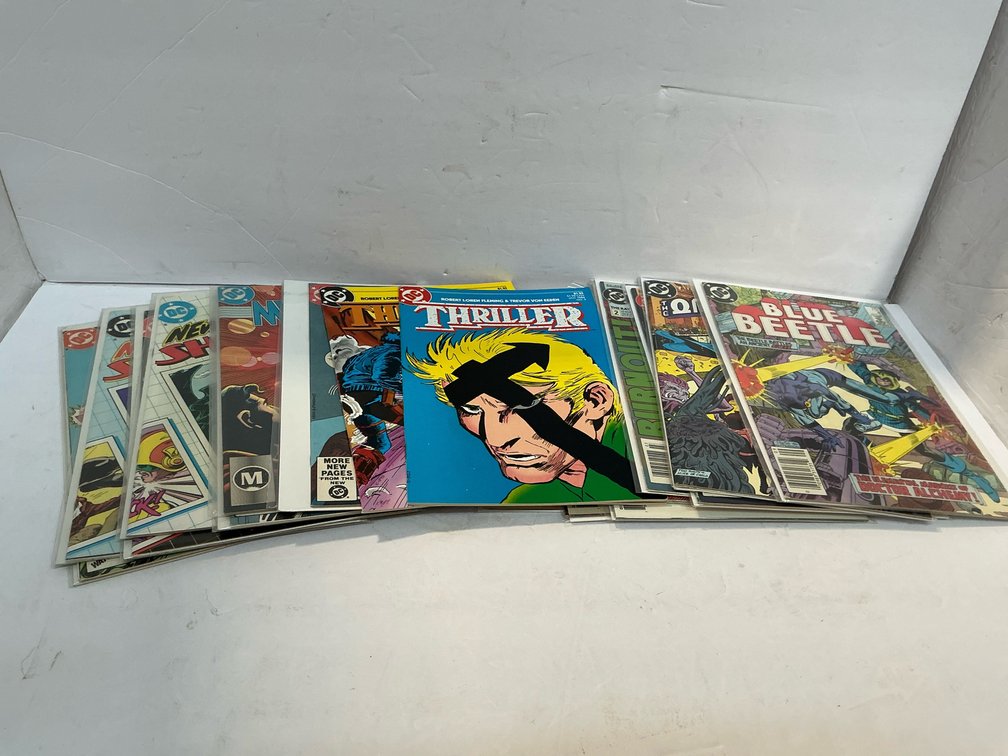 Assorted DC comic books