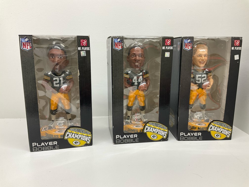 Forever collectibles Packer bobbleheads
