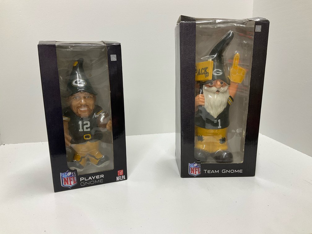 2 Packer gnomes