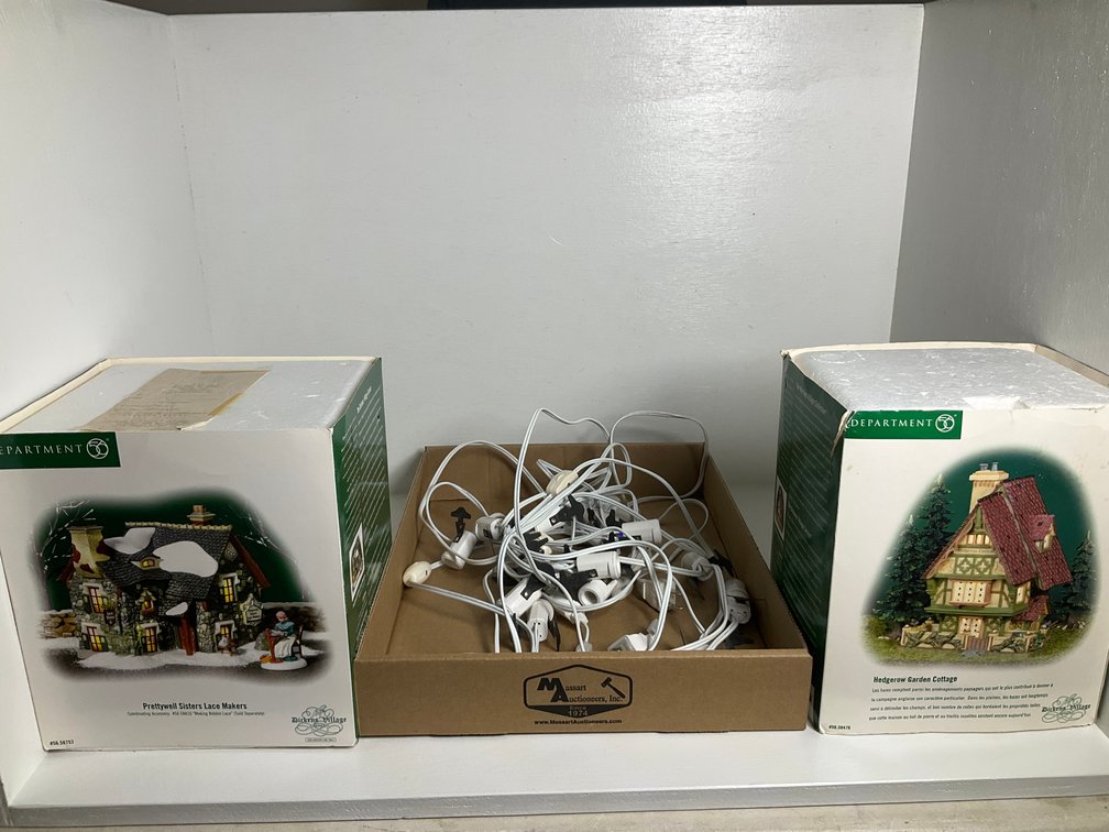 Dept 56 Porcelain villages-Bedroom
