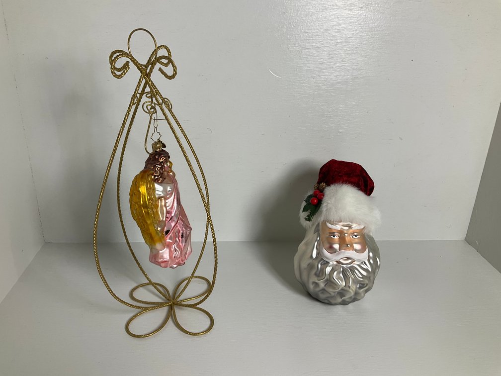 Santa decorator & ornament with stand-Bedroom
