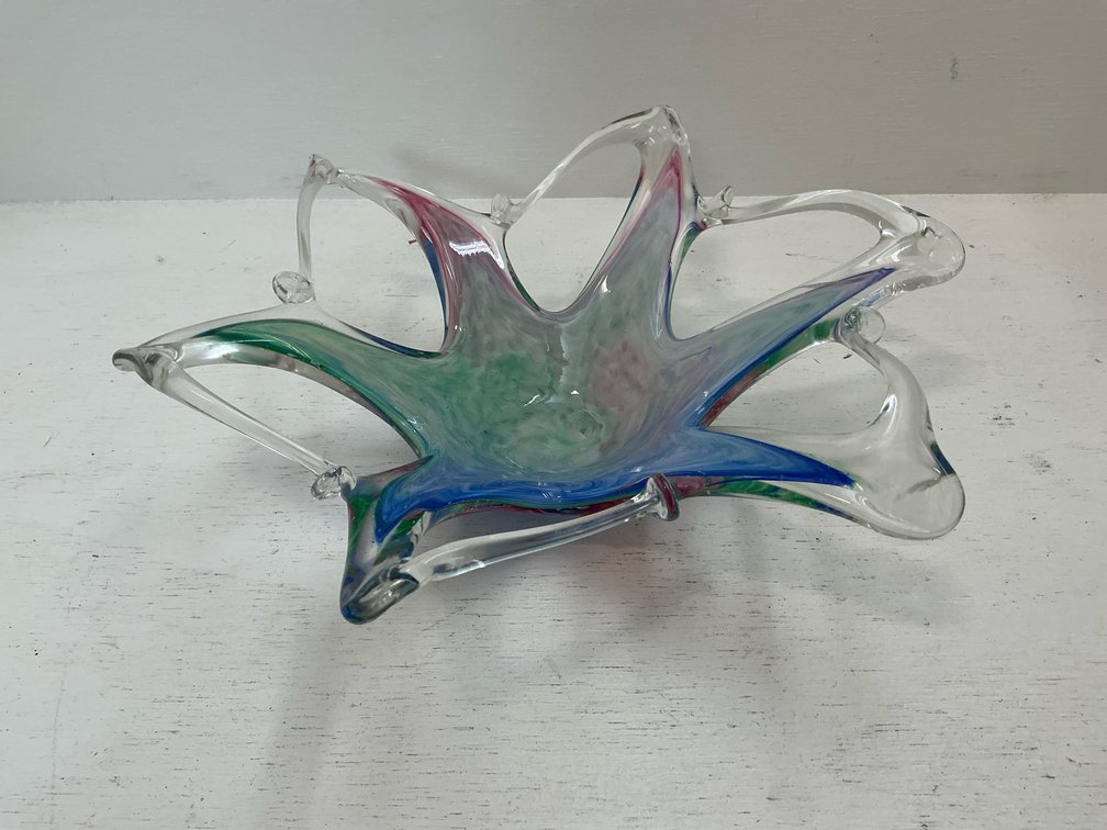 Multi-color art glass starburst centerpiece bowl