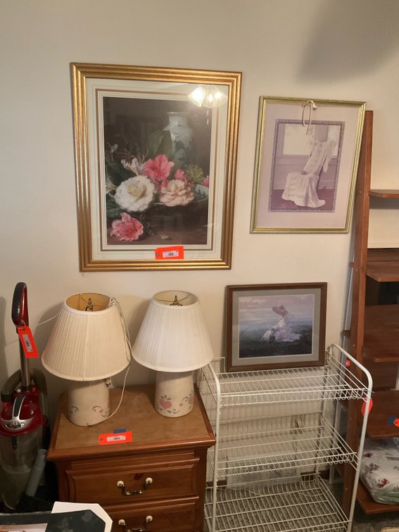 Framed Artworks & Ceramic Table Lamps