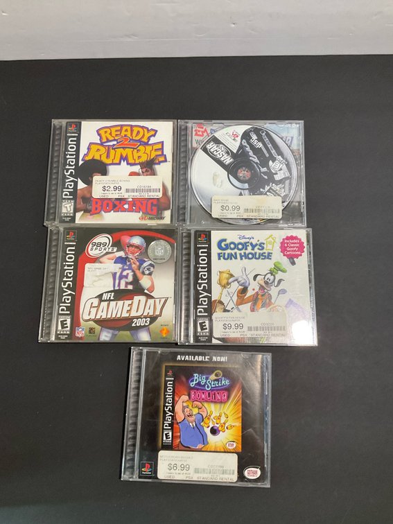 5 assorted PlayStation 1 video games