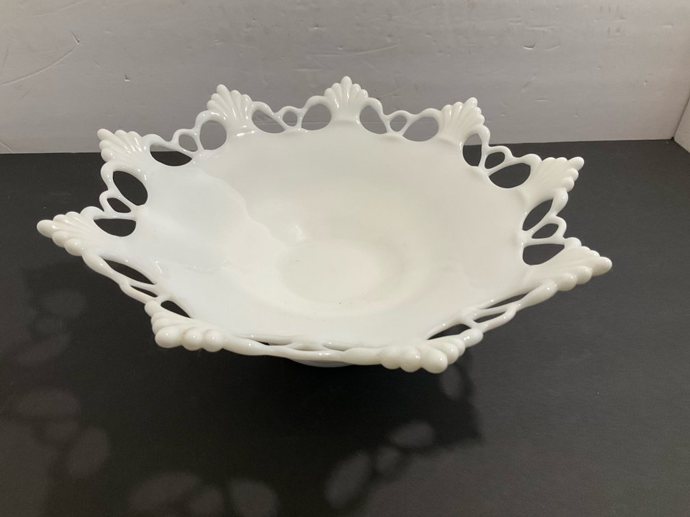 Vintage milk glass lace-edge footed bowl