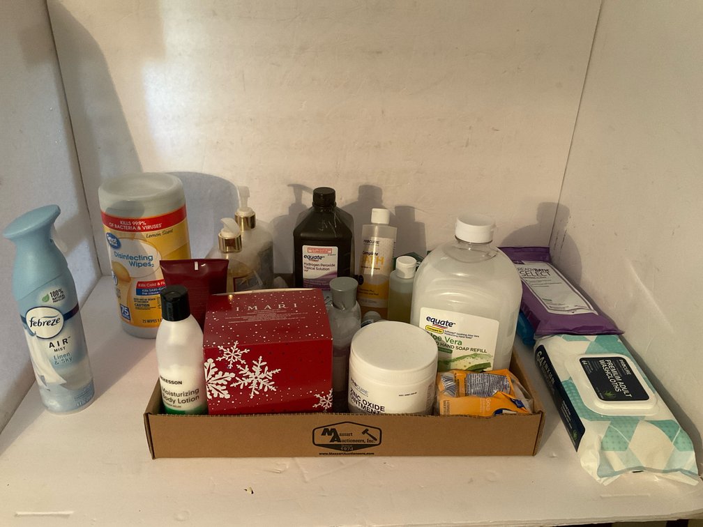 Assorted personal care & household supplies