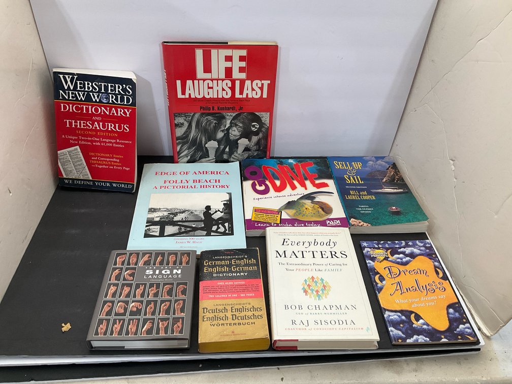 Grouping of hardcover & paperback books 2 flats
