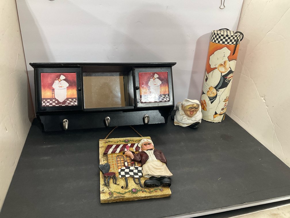4-piece chef-themed home decor grouping