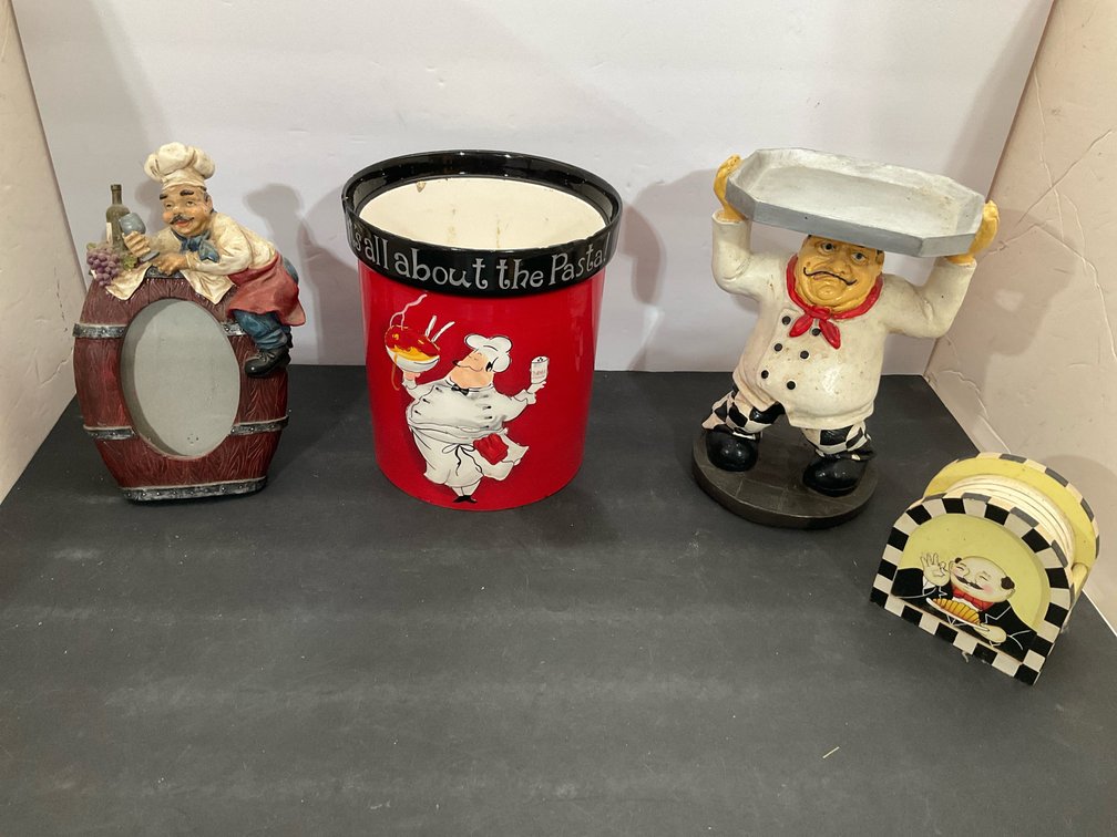4 chef-themed kitchen & tabletop decor items