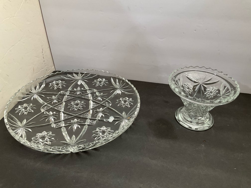 Clear pressed glass pedestal cake stand & platter