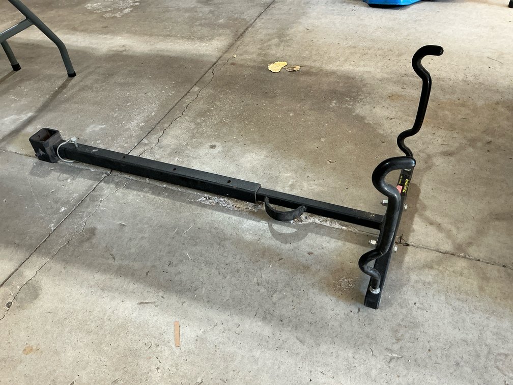 Hollywood steel hitch-mounted bike rack bar