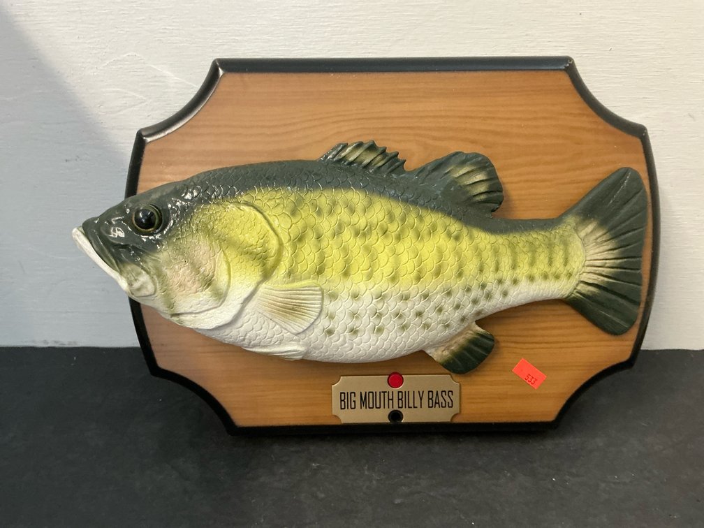 Gemmy Big Mouth Billy Bass animatronic fish plaque