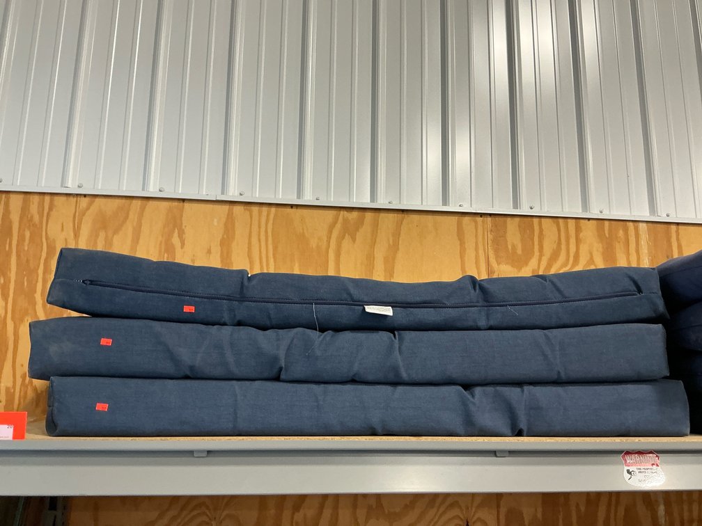 Dark blue tri-fold folding floor mattress