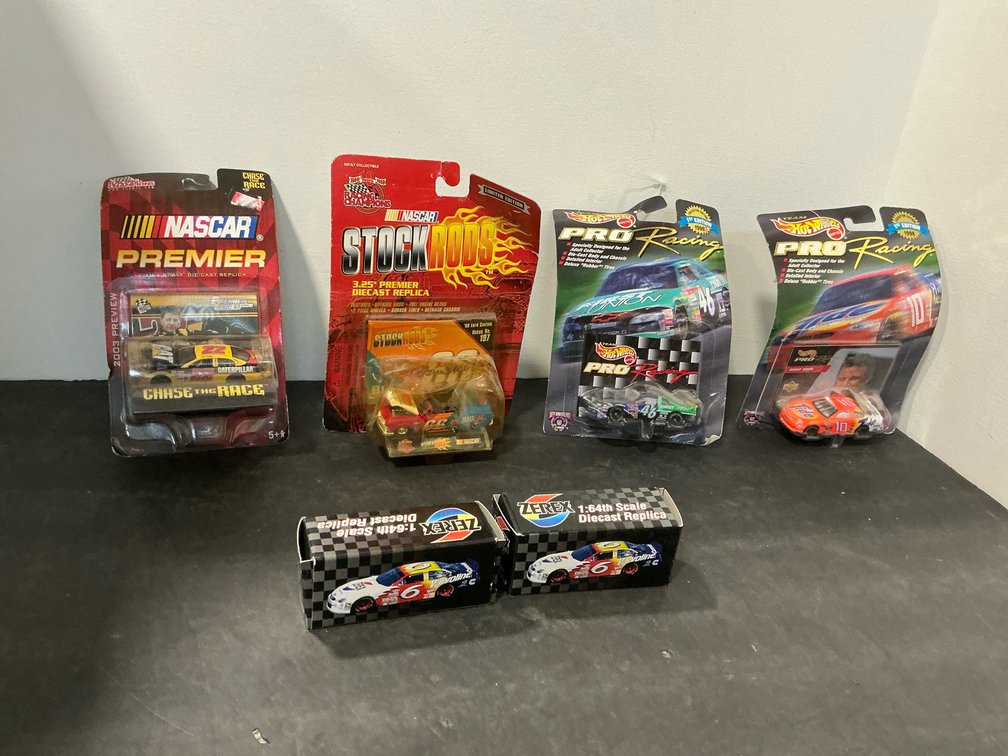 NASCAR 1:64 scale diecast race cars