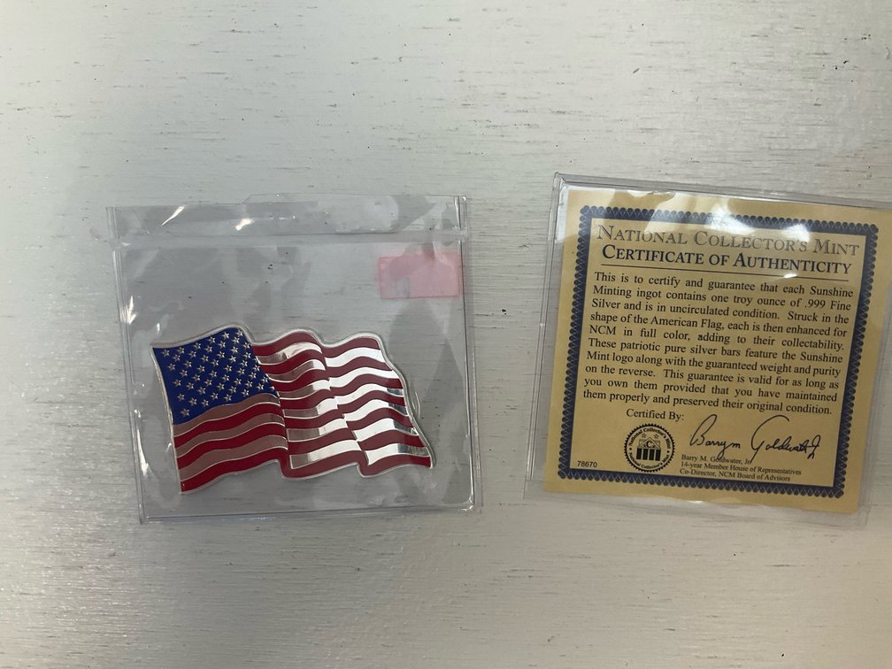 1 Sunshine Minting 1 oz .999 silver American flag bar