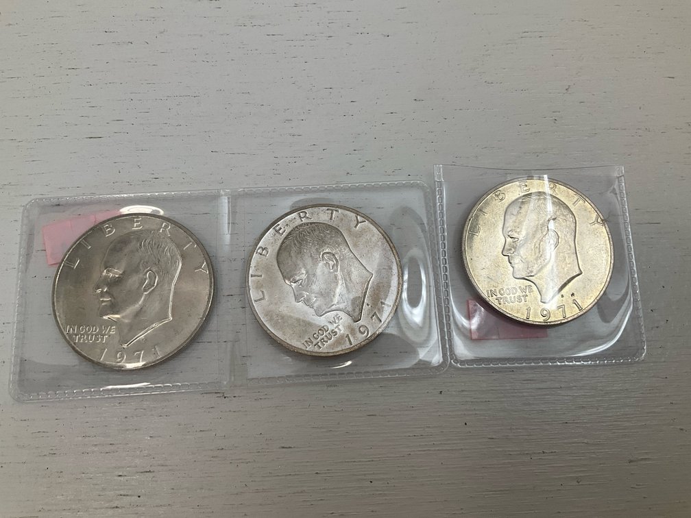 Three 1971 United States Eisenhower dollar coins 40% Silver