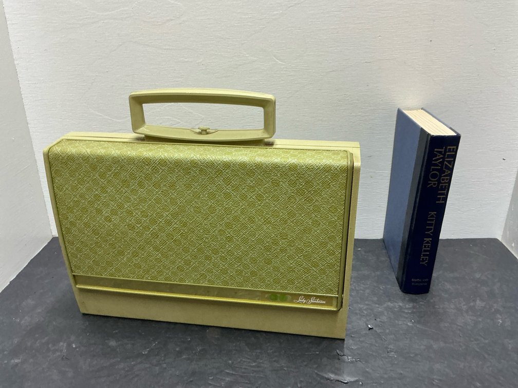 Lady Sunbeam portable hair & nail dryer with case