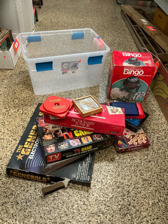 Board games grouping with tote-NO cover
