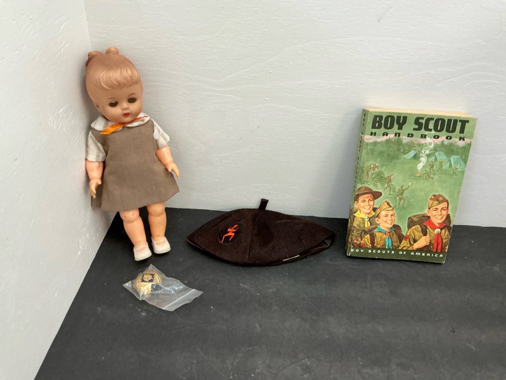 Boy Scouts & Girl Scouts memorabilia grouping