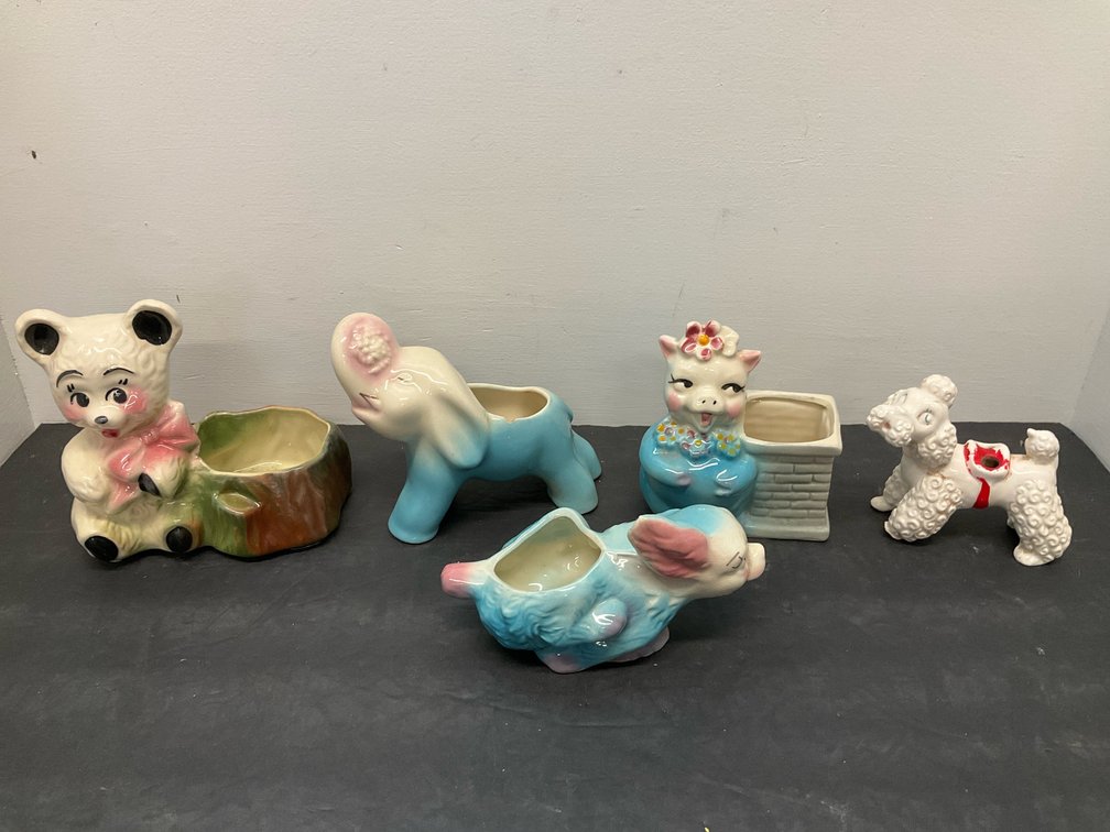 Grouping of 5 ceramic animal planters & figurine