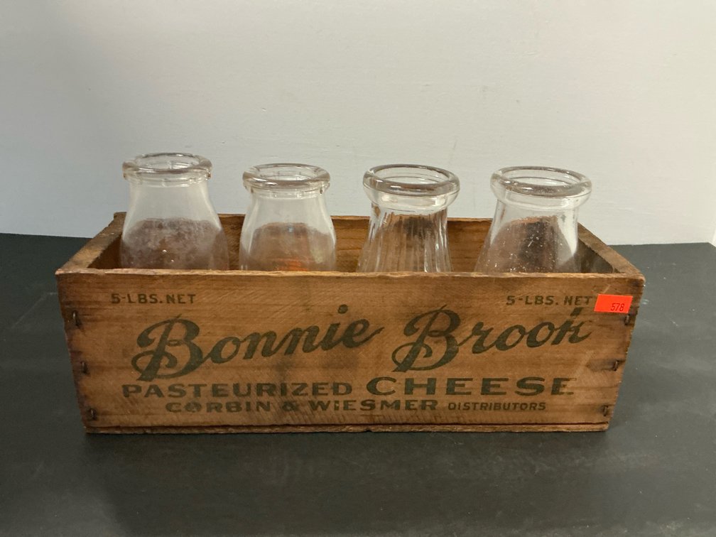 Bonnie Brook wooden cheese box with 4 glass milk bottles