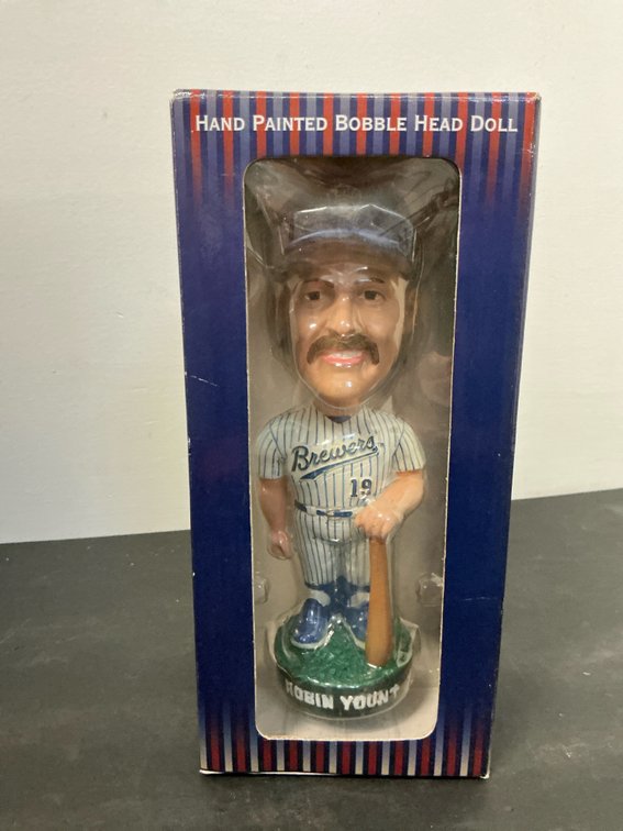 Milwaukee Brewers Robin Yount bobblehead doll in box