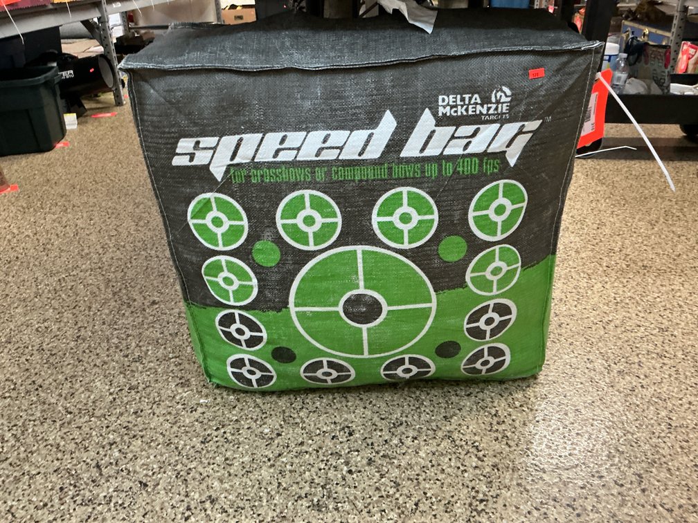 Delta McKenzie Speed Bag archery target