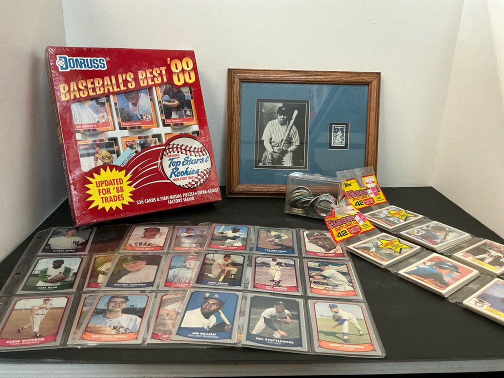 Baseball memorabilia grouping with 1988 Donruss set