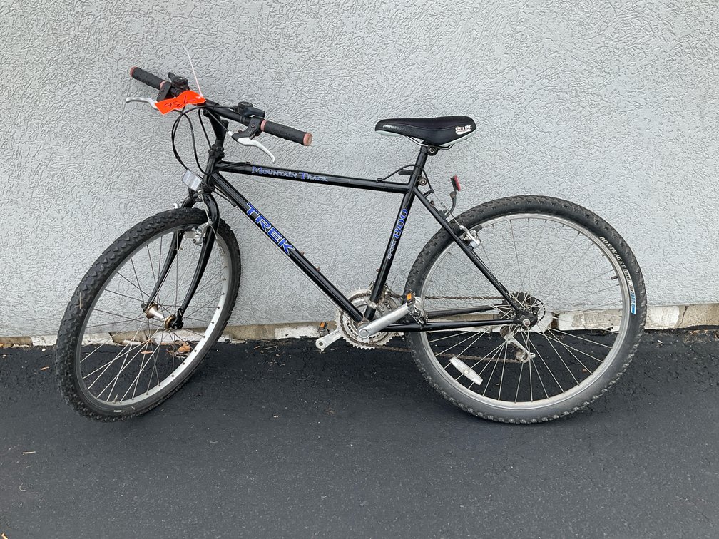 Trek Mountain Track 800 Sport mountain bike