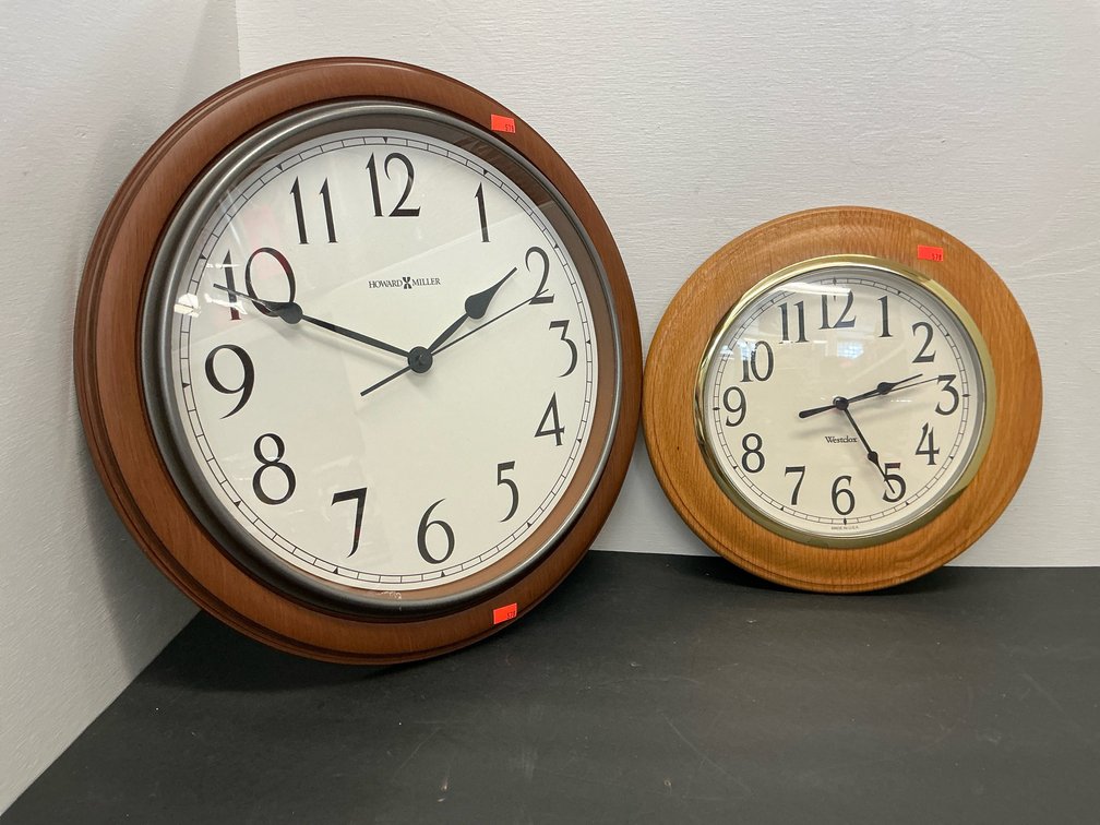 Pair of Howard Miller & Westclox round wall clocks
