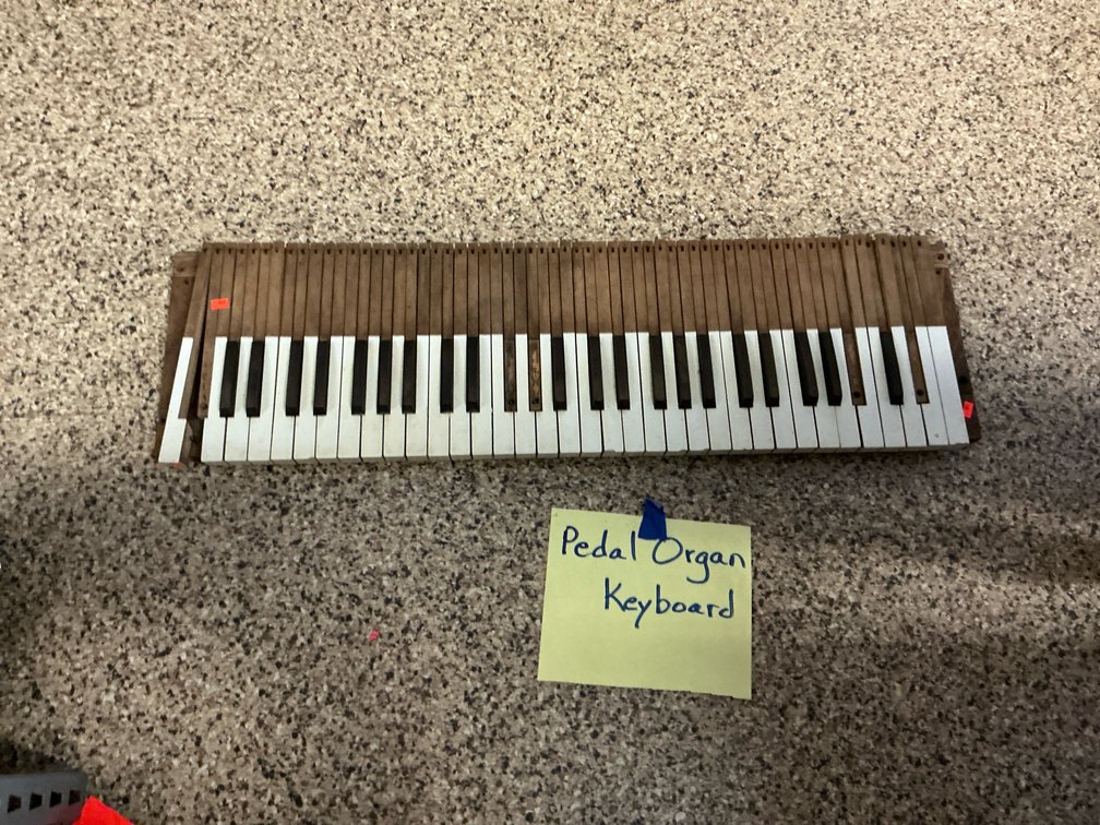 Wooden pedal organ keyboard assembly