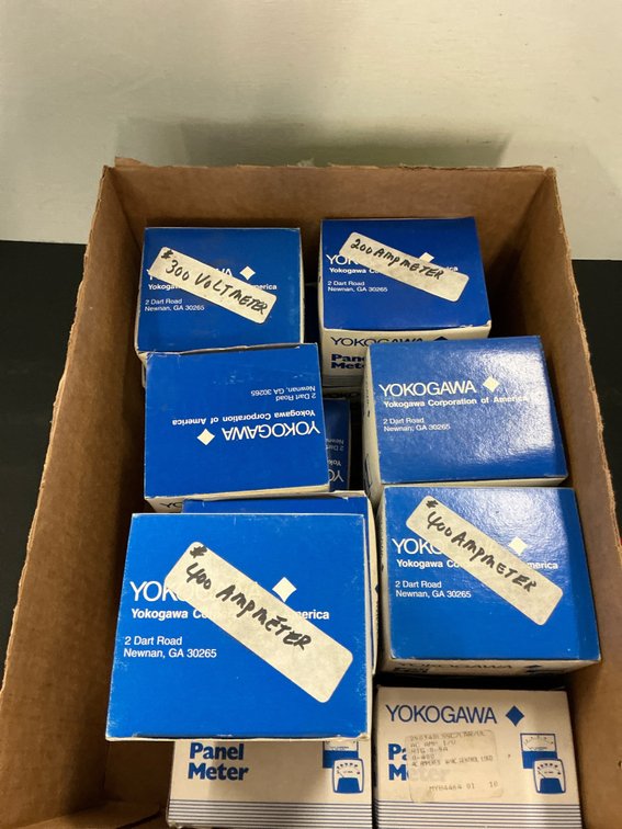 Grouping of Yokogawa boxed panel meters