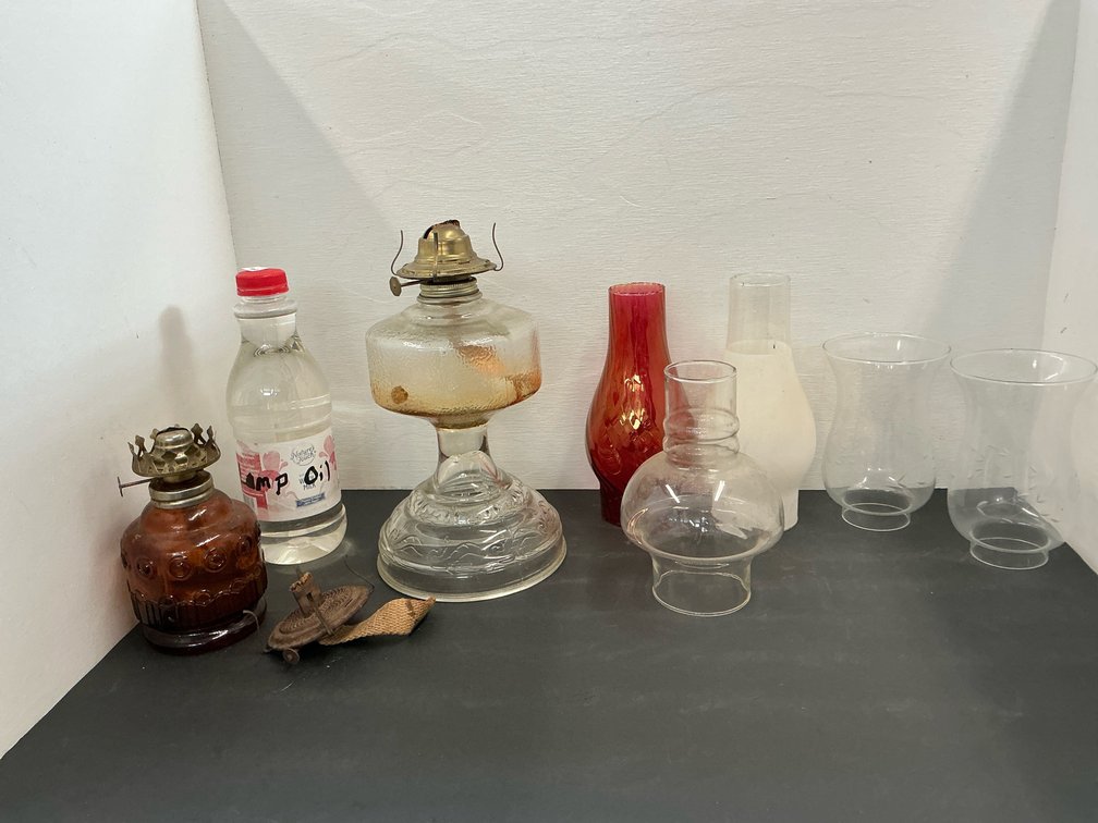 Glass oil lamps, chimneys & hurricane shades