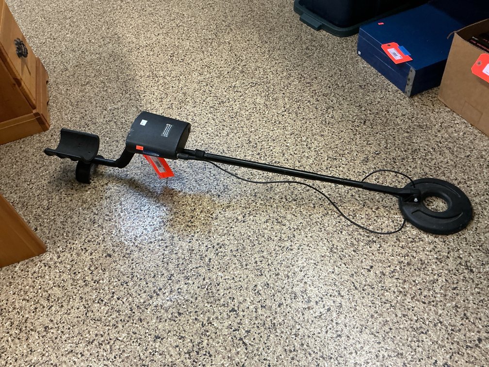 Pioneer & Bounty Hunter metal detector