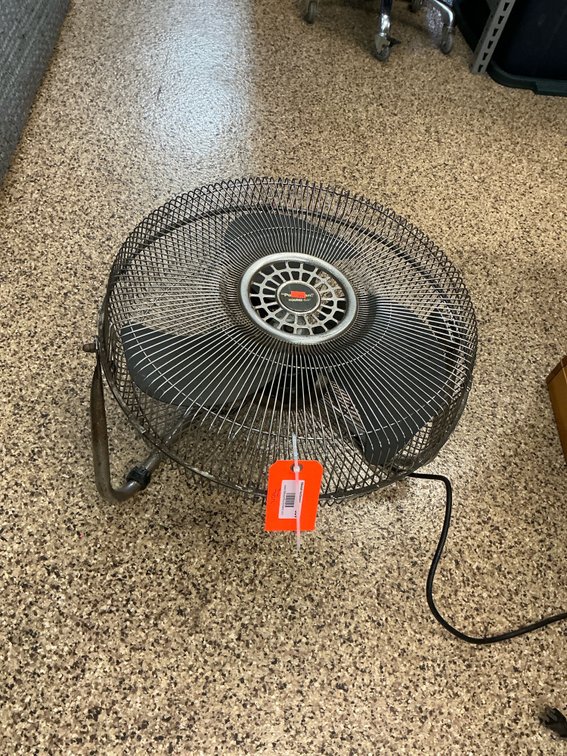 Holmes Air metal floor fan with tubular stand