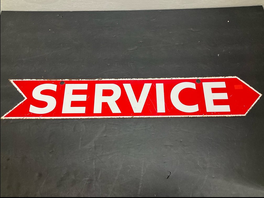 Red metal 'SERVICE' directional arrow sign 20”