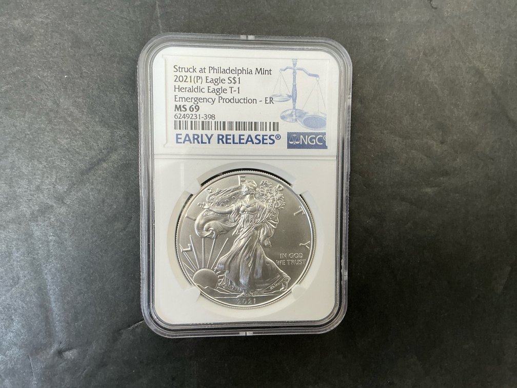 2021(P) Silver Eagle 1 oz coin NGC MS 69