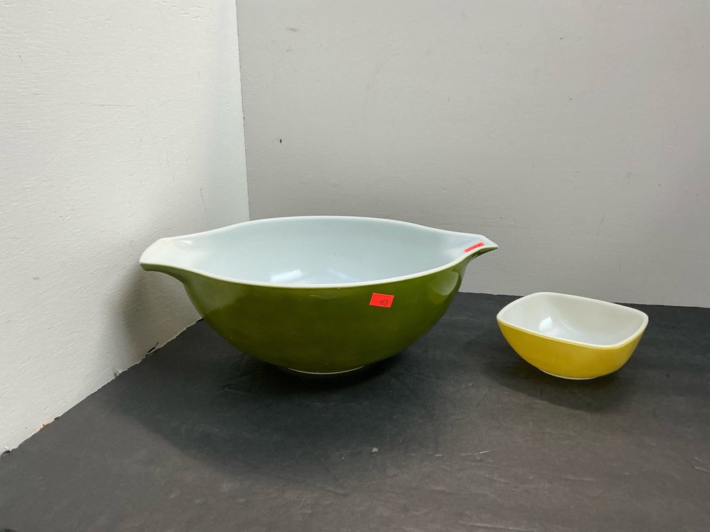 Pyrex milk glass bowls with green Cinderella & yellow bowl