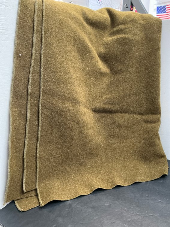 Olive drab to brown heavy wool blanket