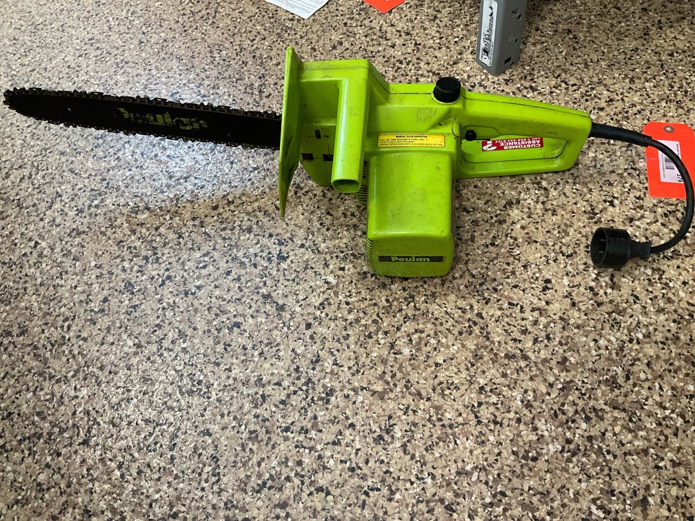 Poulan electric chainsaw with Poulan Pro bar