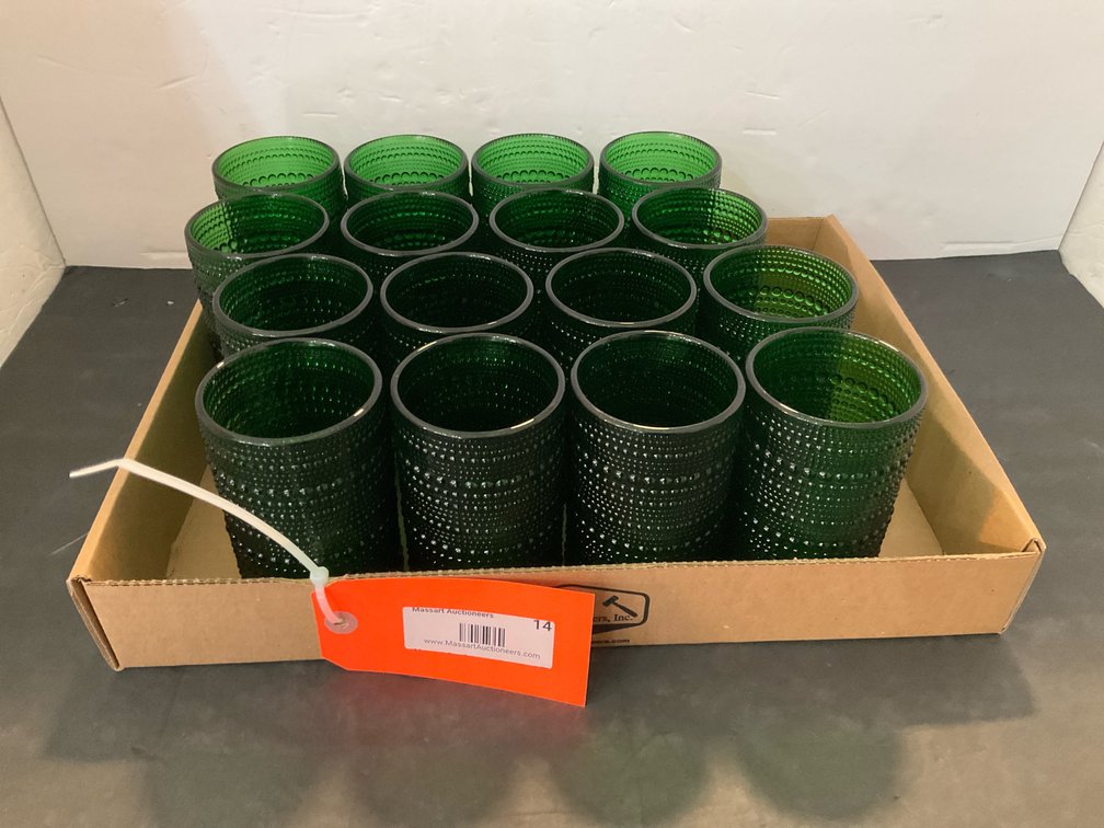 16 emerald green beaded glass tumblers - Kitchen