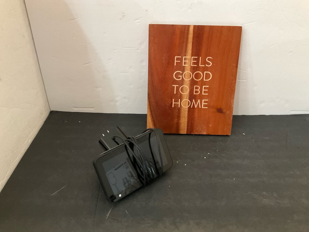Smart display with power adapter & wooden block sign - Kitchen